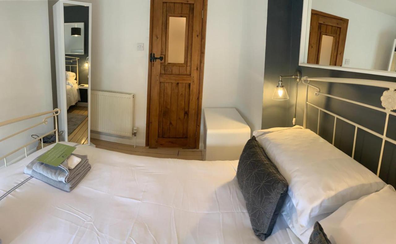 The Tenth House, Grade II Listed Georgian Town House, Wirksworth, Derbyshire, Peak District Cottage, Sleeps 4 מראה חיצוני תמונה